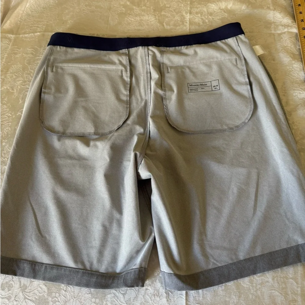Mizzen+Main good size